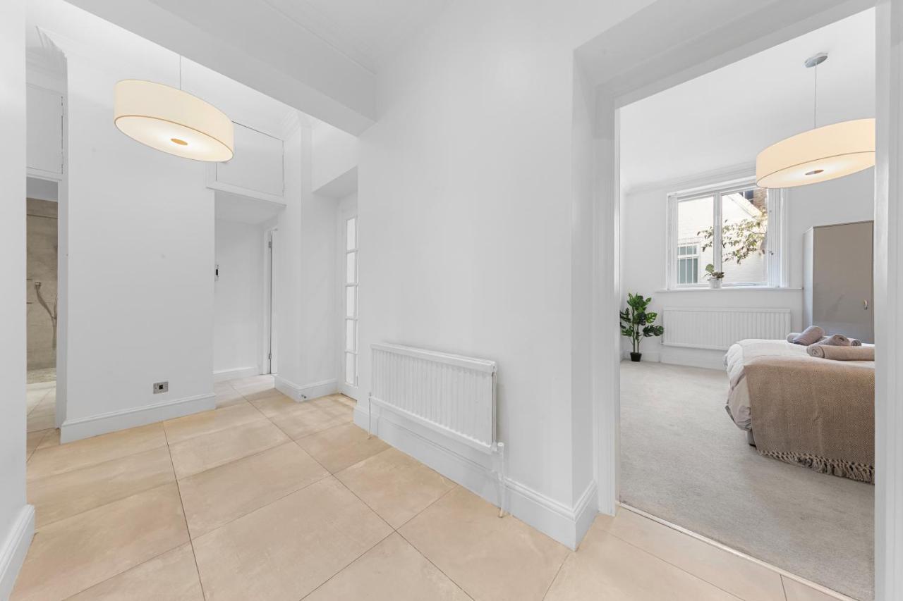 Harrods 2 Bed Lux Flat W/Patio Lägenhet London Exteriör bild