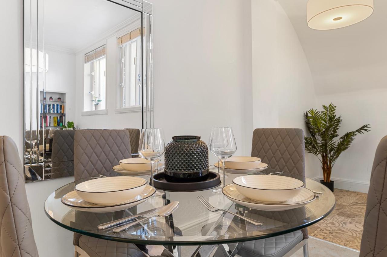 Harrods 2 Bed Lux Flat W/Patio Lägenhet London Exteriör bild