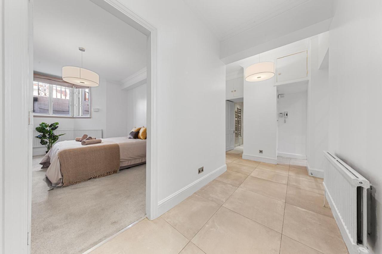 Harrods 2 Bed Lux Flat W/Patio Lägenhet London Exteriör bild